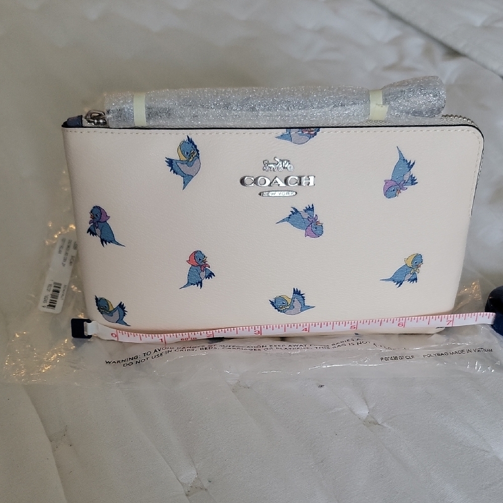 Disney X Coach Corner Zip Cinderella Flying Birds Wristlet MsRP $128